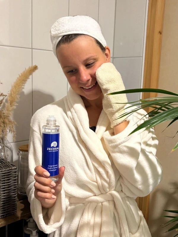 Magnesium hydro boost cleanser - Foto 2